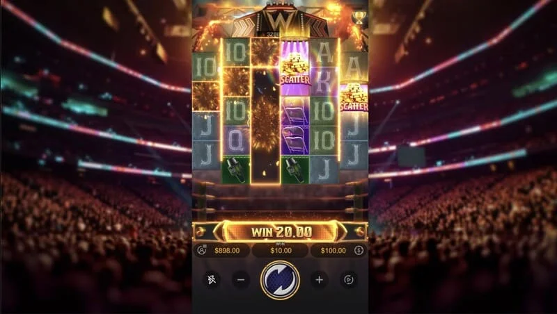 Reel Royale Showdown - cascade kemenangan dengan Wild aktif